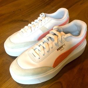 Brand new Puma platform sneakers